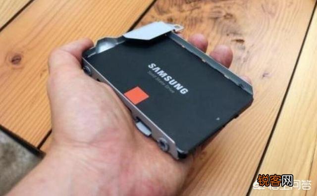 固态硬盘坏了,数据可以修复吗？