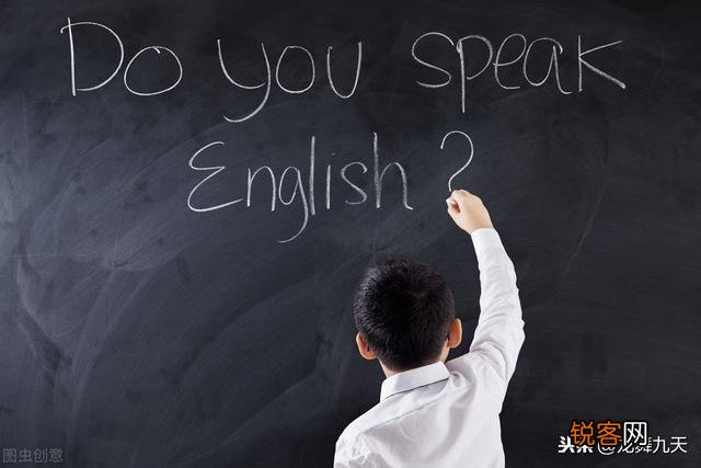 英语四级水平的人和外国人对话难吗？