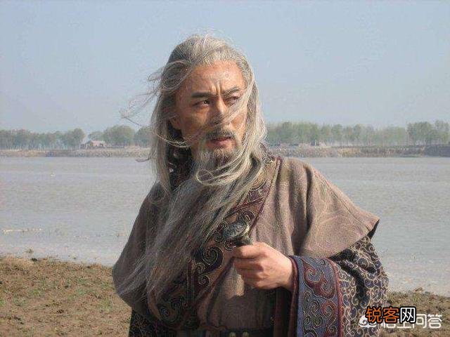 伍子胥为何鞭尸楚平王？其行为可取吗？