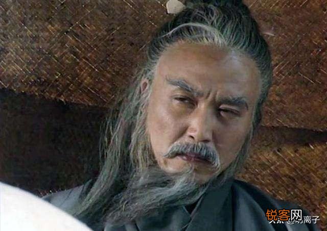 伍子胥为何鞭尸楚平王？其行为可取吗？