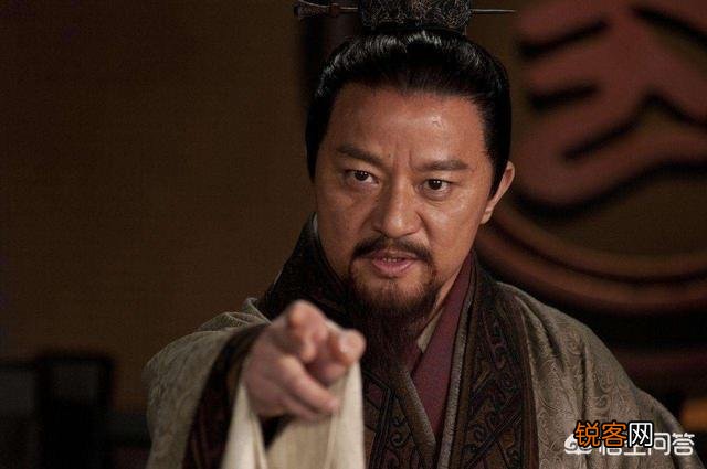 伍子胥为何鞭尸楚平王？其行为可取吗？