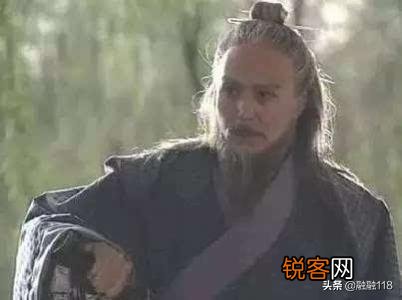 与楚王不共戴天的伍子胥,是如何逃出楚国的？