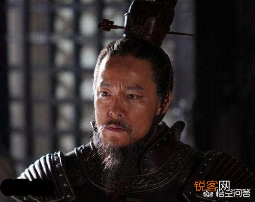 如何评价“伍子胥掘墓鞭尸”？
