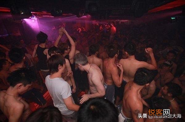 男生第一次去夜店,应该注意点什么？