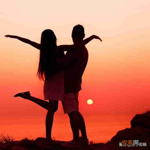 有哪些超级6的王者荣耀情侣名？