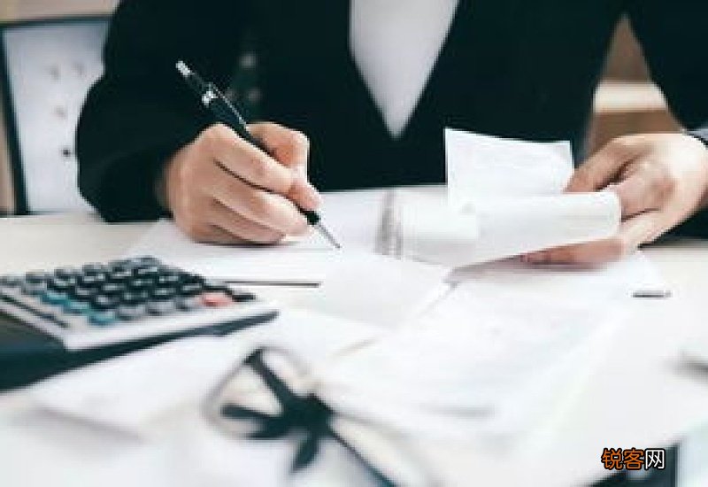 生育补贴需要交税吗？生育津贴怎么领有多少钱？