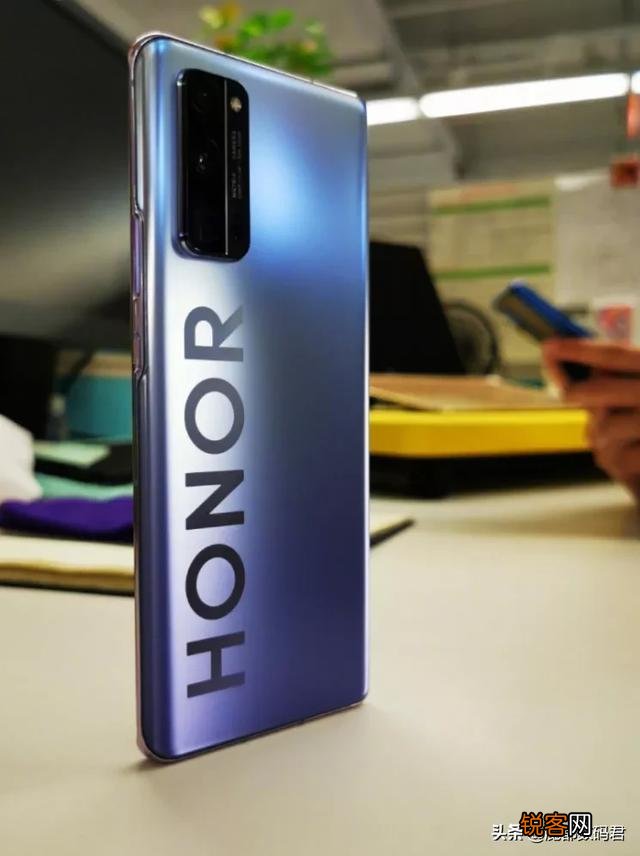 一加8Pro和荣耀30Pro+怎么选？