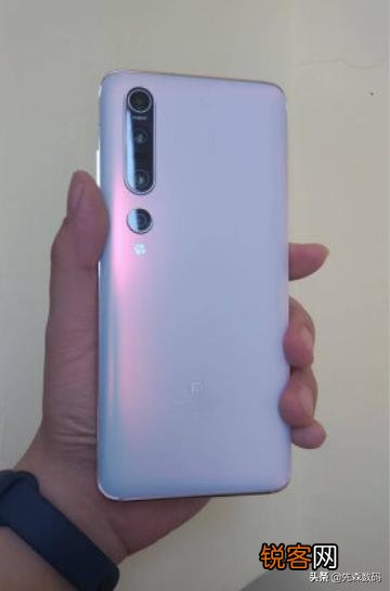 小米10、荣耀30pro,选哪个好？