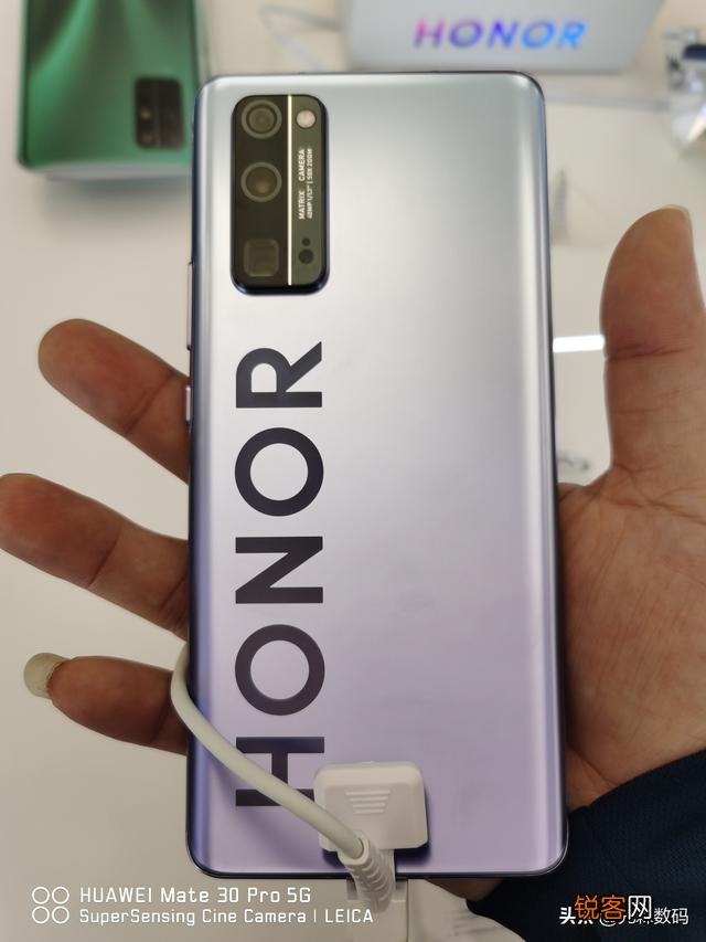 荣耀30pro和mate30哪一个比较好？