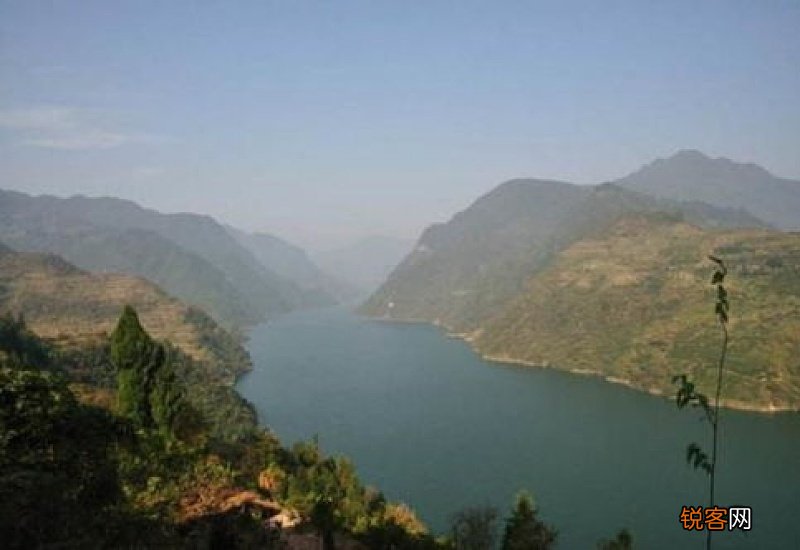 什么的山谷填空