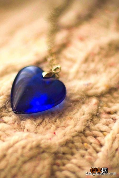 如何用古诗词表达「我爱你」,「我喜欢你」或「思念」的意思？