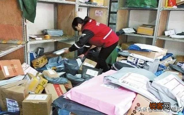 请问大家现在开快递店怎么样？一个月收入能上万吗？