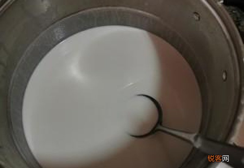 不锈钢烤盘上的焦印怎么清洗