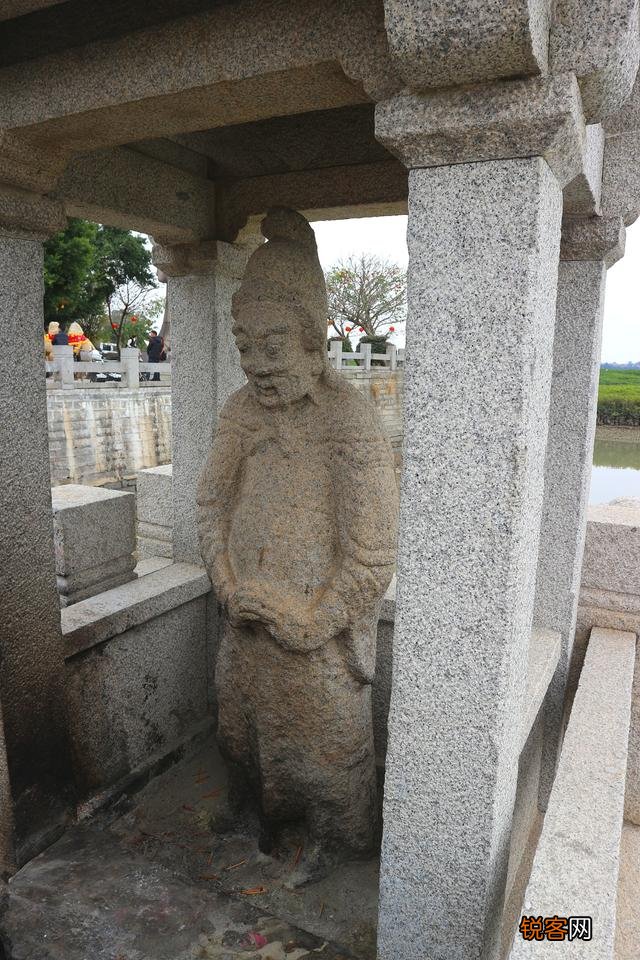 泉州洛阳桥的由来,有什么历史介绍吗？