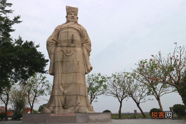 泉州洛阳桥的由来,有什么历史介绍吗？