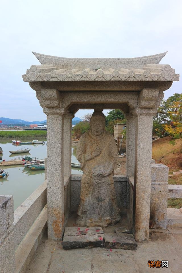 泉州洛阳桥的由来,有什么历史介绍吗？