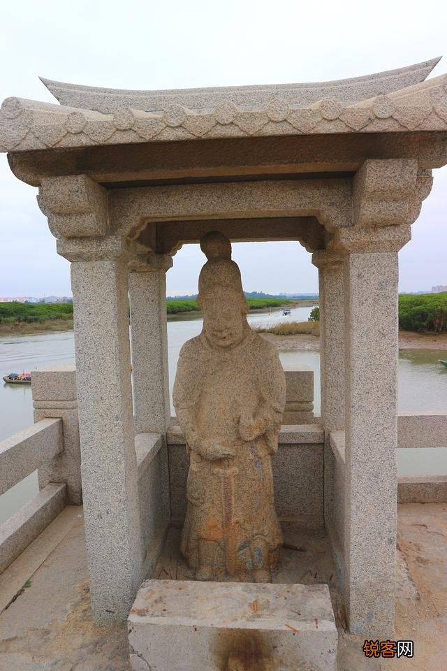 泉州洛阳桥的由来,有什么历史介绍吗？