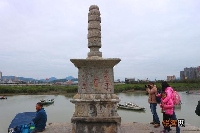 泉州洛阳桥的由来,有什么历史介绍吗？