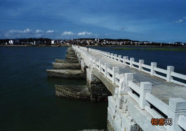 泉州为何会有洛阳桥？