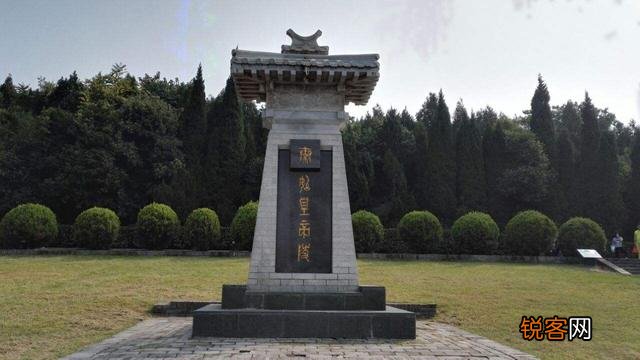 秦始皇的陵墓在哪里？为何挖不得？