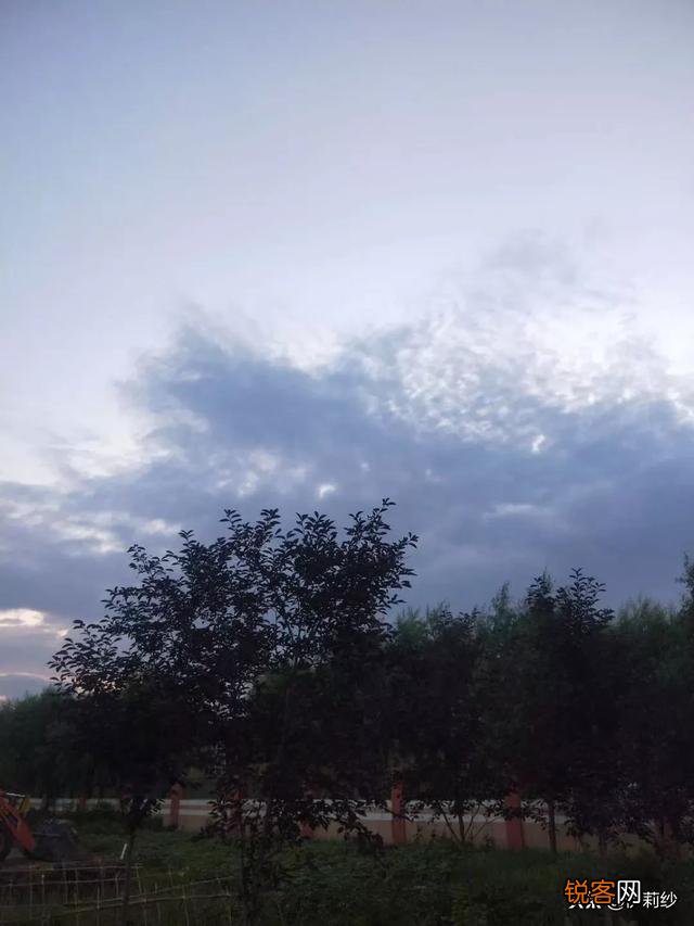 哪些书书名平平,却能让你反复阅读好几遍？