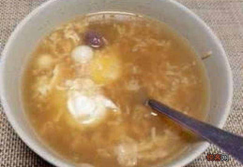 女人喝甜酒的功效与作用 鸡蛋甜酒的功效与作用