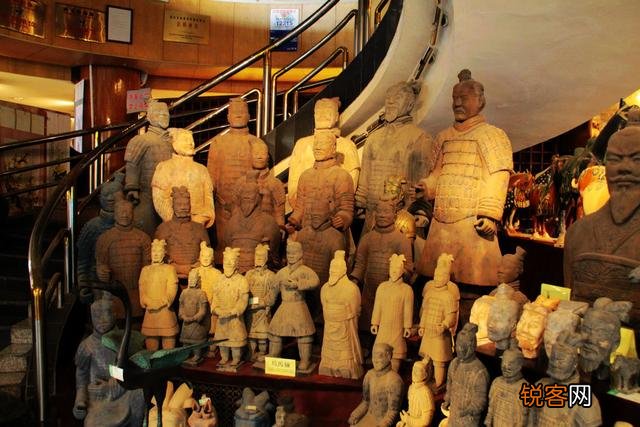 国庆去陕西旅游,秦始皇兵马俑值得一去吗？