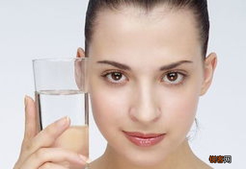 艾眼贴会使皮肤变黑吗