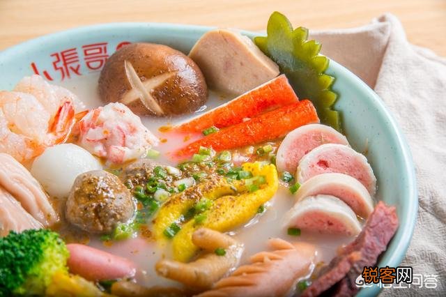 麻辣烫汤底有哪些常见的调料？