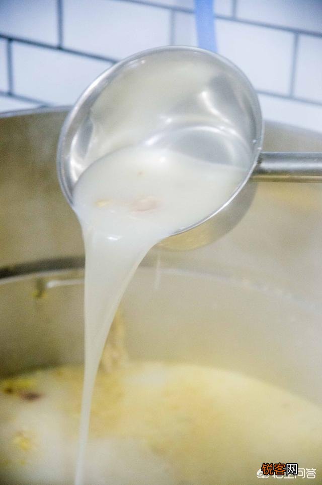 麻辣烫汤底有哪些常见的调料？