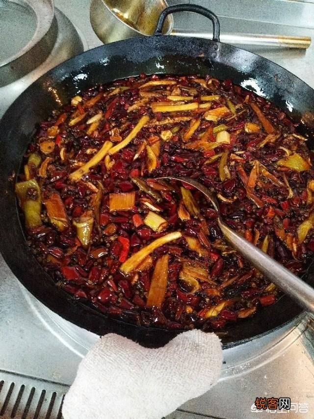 麻辣烫底料怎么制作？