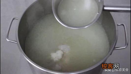 麻辣烫用什么汤最好吃？