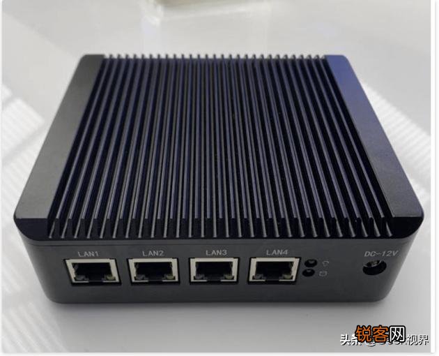 做软路由的话,J1900跟G1820哪个性能好一些？