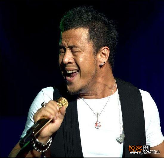 《惊雷》风波具体是怎么回事？