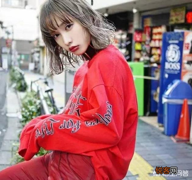 2018年各款脸型分别适合什么样的卷发？