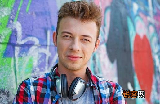 男人频繁遗精正不正常 男人频繁遗精正不正常吗