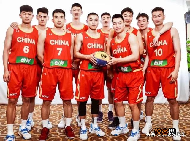奥运两连败！三人男篮一败涂地！高诗岩9中2,郑毅来能赢吗？
