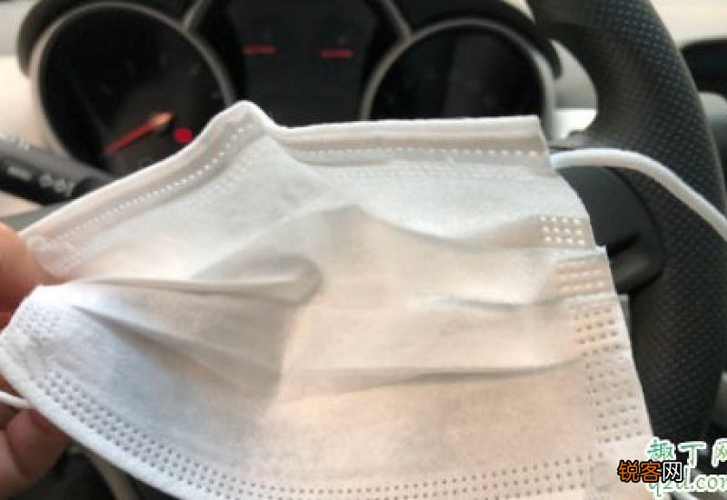 口罩黑色和蓝色有区别吗