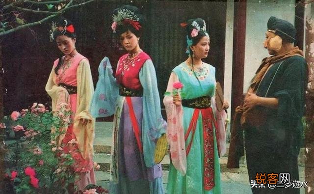 《西游记》原著里,文殊和普贤是什么关系？为什么他俩总是一起出场？连坐骑也在一起？