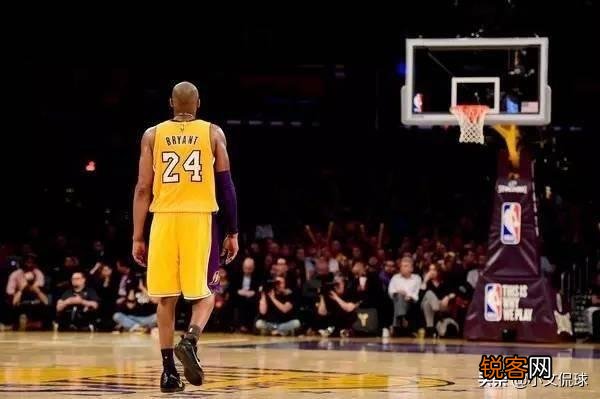 科比当年肘击球迷致其死亡,打七年官司赔偿巨款,这是怎么回事？