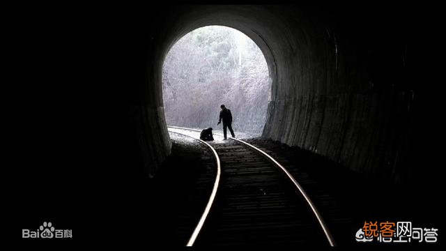 韩国电影《杀人回忆》中,真正凶手到底是谁？