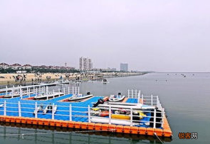 金山嘴渔村附近有没有开放沙滩