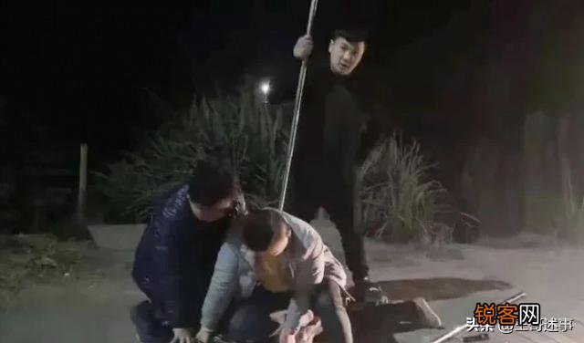 江西高安一男子在农贸市场持刀伤人,是由什么引发的？