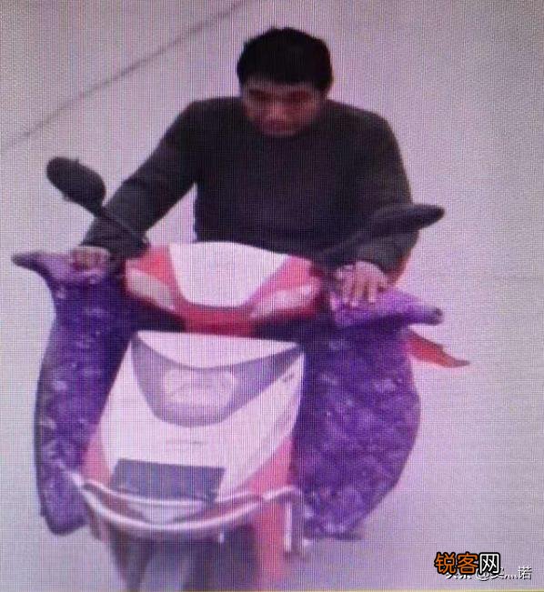 江西高安一男子在农贸市场持刀伤人,是由什么引发的？