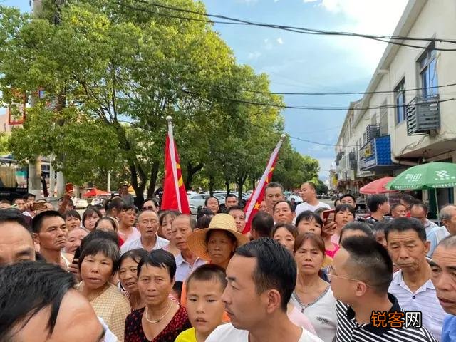 江西凶犯从入室偷窃到害人性命,是属于冲动造成的吗？