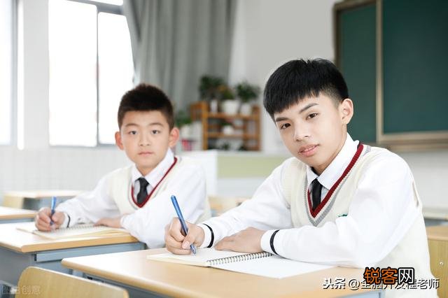 成都成华众目睽睽杀人事件,你有何看法？