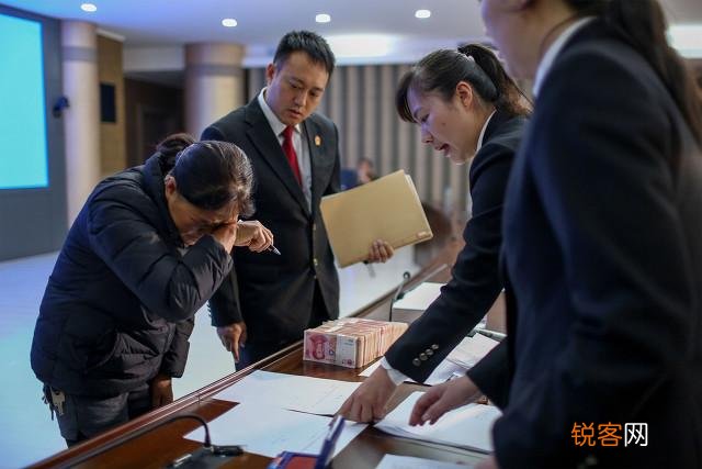 杀了人自己也自尽了,还需要赔偿吗？