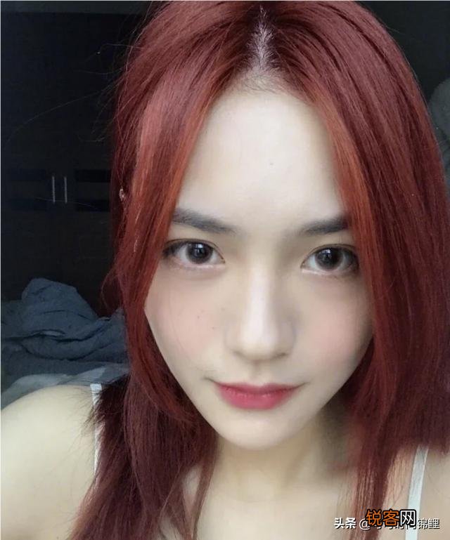 现在头发棕色,不漂的情况下可以换什么颜色？