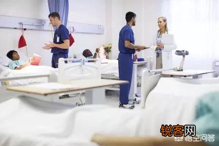 在医院遇到最奇葩的病人家属和事情是什么？