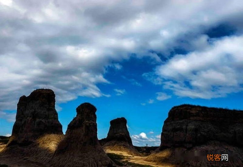 天造地设的设是什么意思?